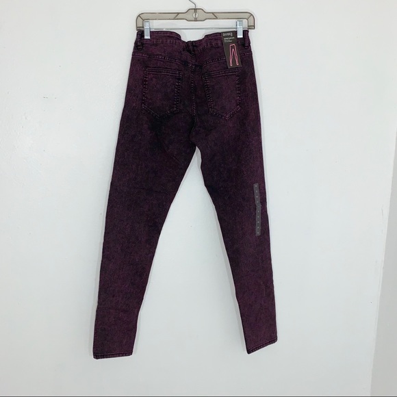 H&M Divided Burgundy & Black Jeans Size 12 NWT - Picture 4 of 4